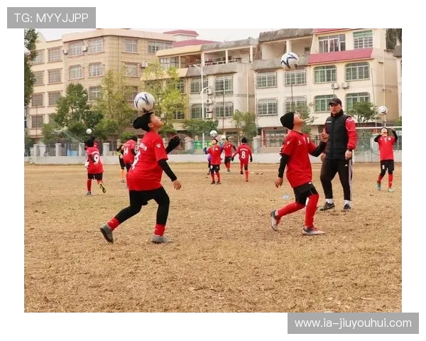 冬训磨砺青春意志凝聚团队力量助推足球梦想再启新征程